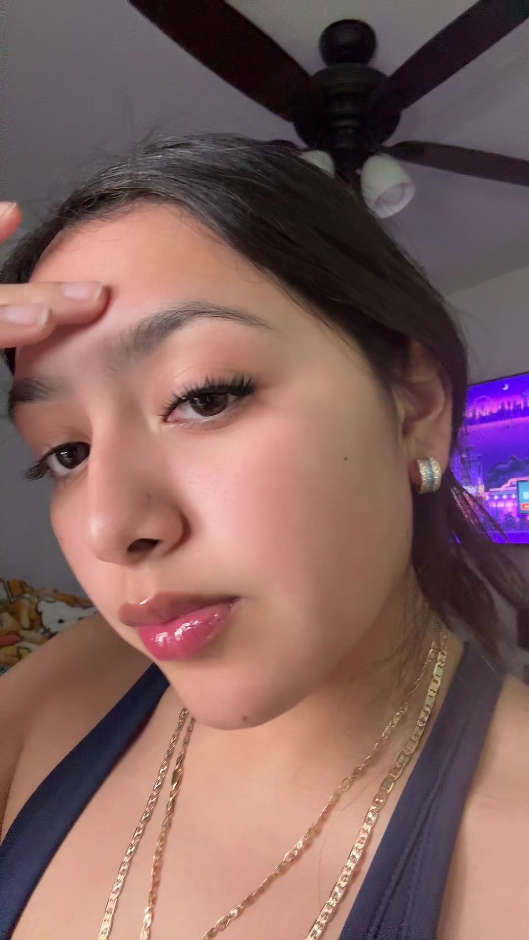 TikTok post by @lailanylo06 for Fowendia Lashes. Caption reads: @Fowendia Lashes I love using these as spikes😍.