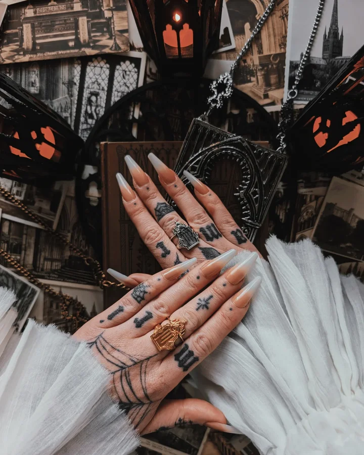 Instagram post by @kllsym for Petals and Poison. Caption reads: [...] or gold girly? Doesn't matter cause....