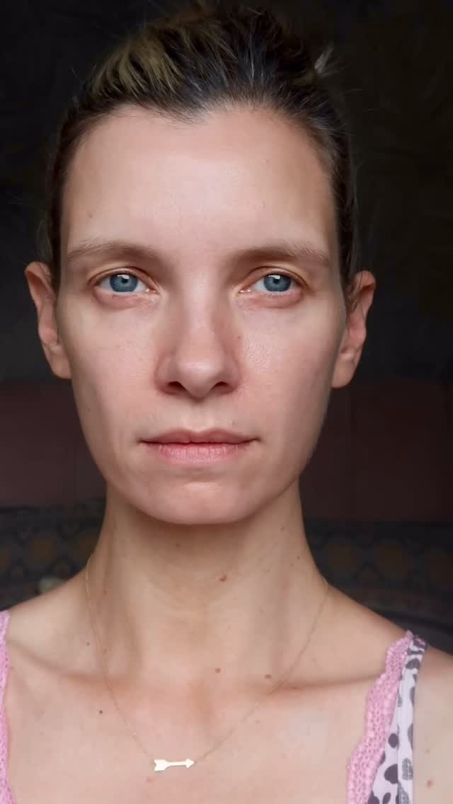 Instagram post by @ruthcrilly for ZIIP Beauty. Caption reads: AD | I always think that the best way to....