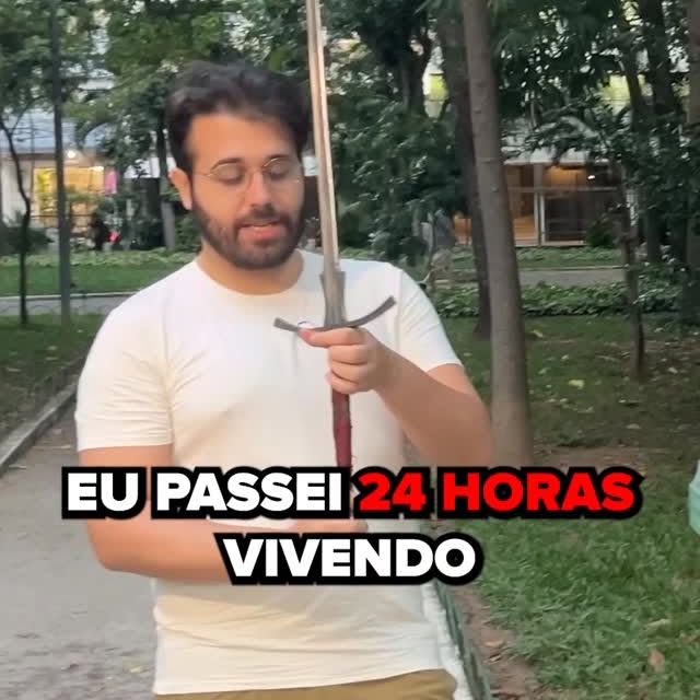 Instagram post by @opbarbarussa for Insider Store. Caption reads: Você já se perguntou como seria o dia de uma....