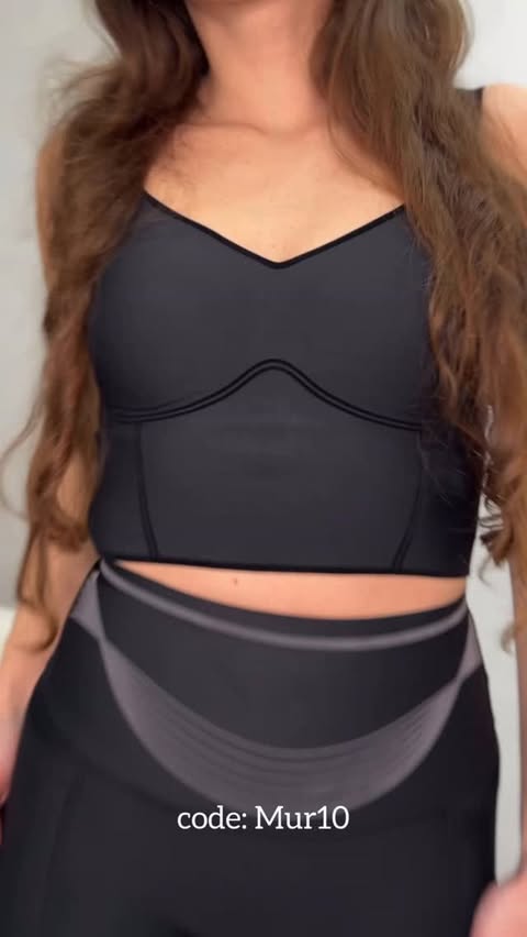 Instagram post by @mur.mur_style for Fanka. Caption reads: [...] Leggings 2.0 (Reversible Wear) from....