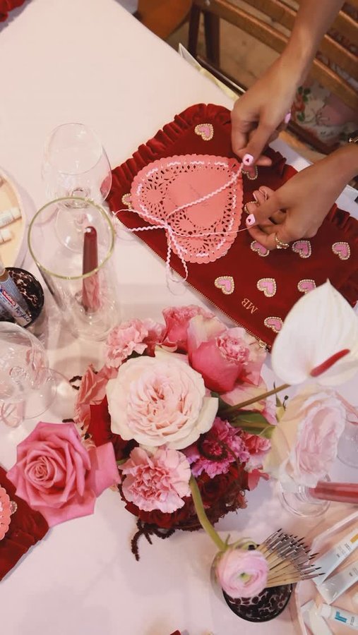 Instagram post by @heartzeena for Elizabeth Scarlett. Caption reads: [...] a special Galentine’s event with....