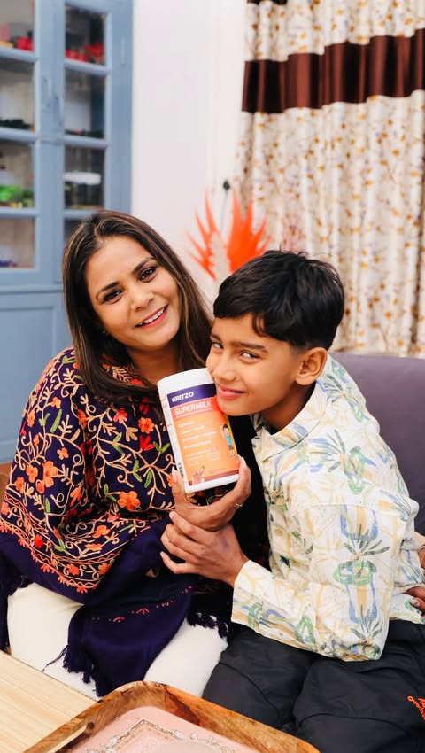 Instagram post by @shwetasawarnik for GRITZO. Caption reads: As a mom, main Divith ke growth ko chance par nahi....