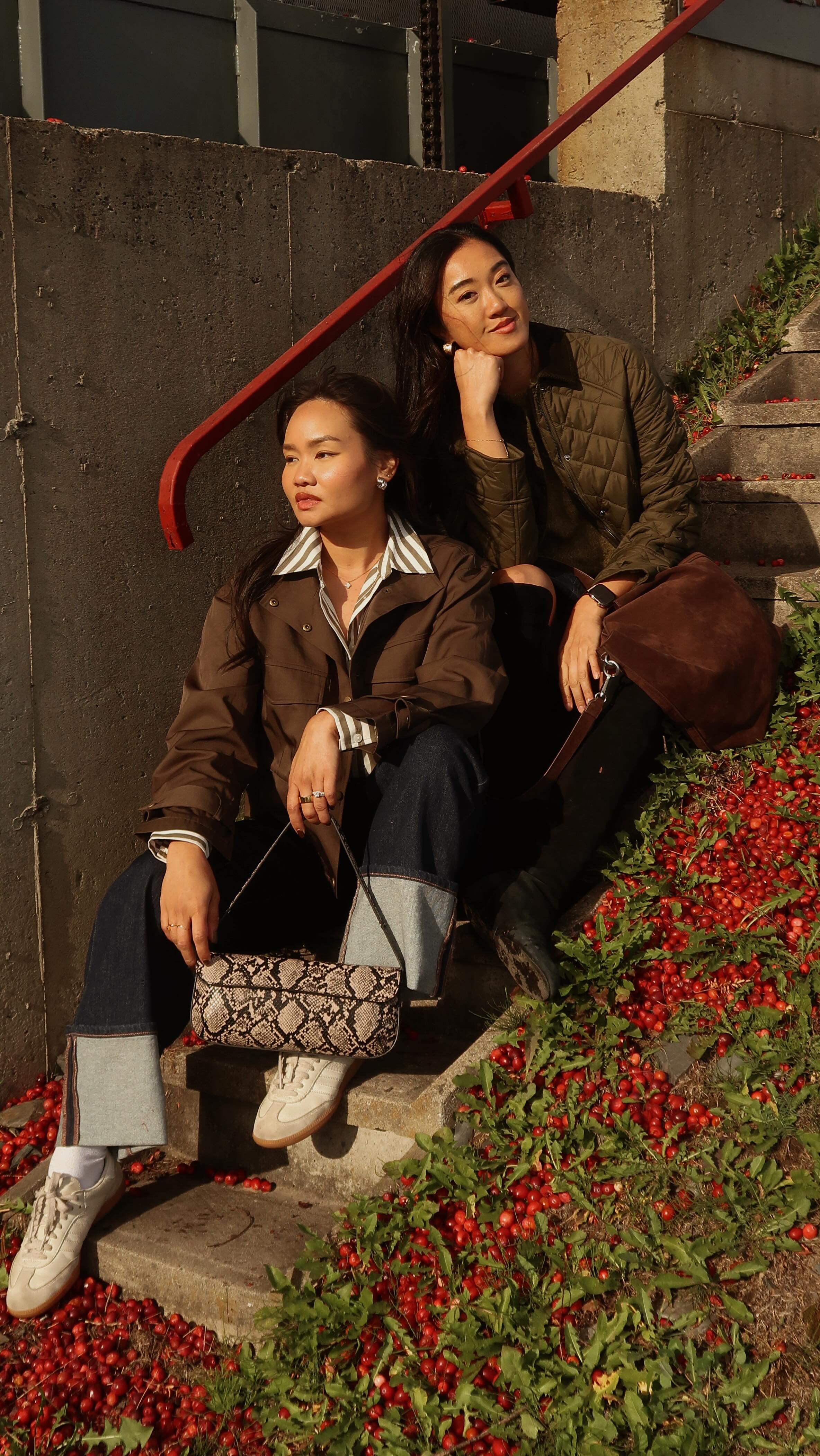 Instagram post by @thelustlistt for Reitmans. Caption reads: [...] Bestie coded in our fall favs from @reitmans....