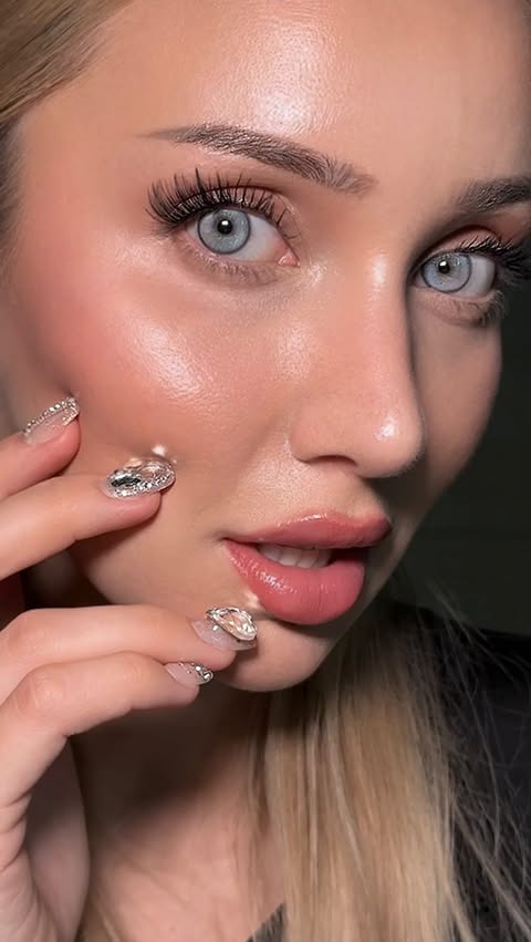 Instagram post by @vikawilwer for TTDeye. Caption reads: This turned out unexpectedly good 👀

USE CODE....