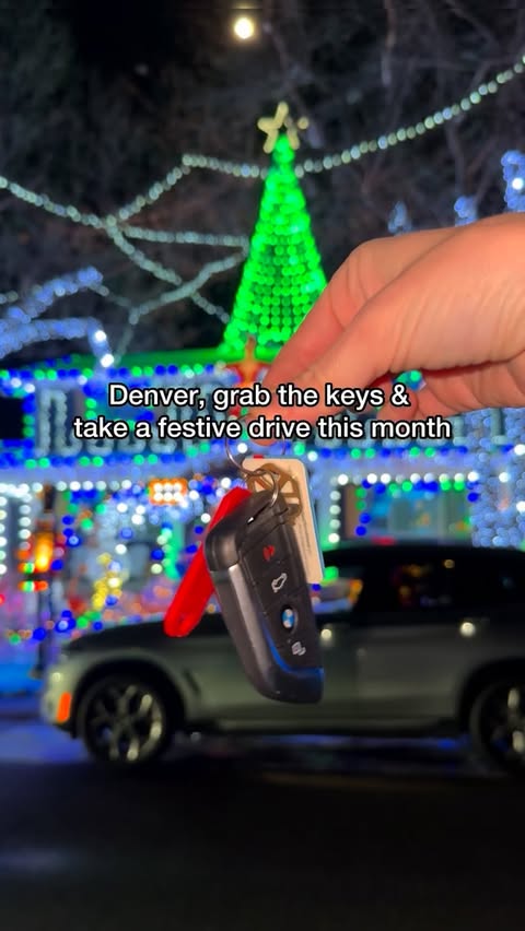 Instagram post by @theamandabittner for Turo. Caption reads: [...] Denver’s most lit neighborhoods! 🤩🎄....