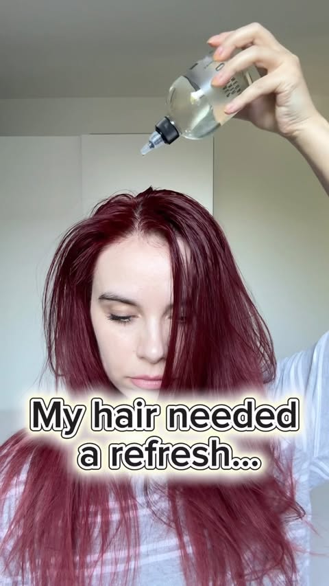 Instagram post by @aldijana0812 for Alivelab. Caption reads: [...] Have you tried a scalp vinegar before?....