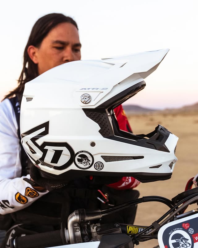 Instagram post by @tarakadak for 6D Helmets. Caption reads: My 4th lid ⛑️ from @6Dhelmets over the years. The....