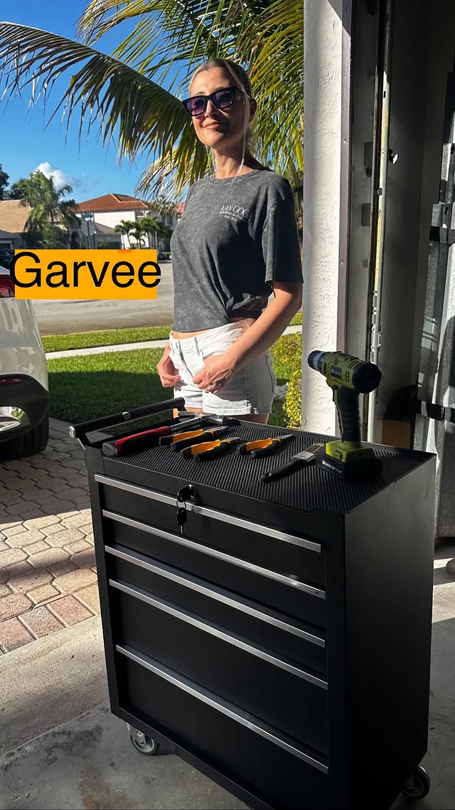 Instagram post by @zerrinvibes for Garvee. Caption reads: [...] neat just got so much easier 🛠️ This Garvee....