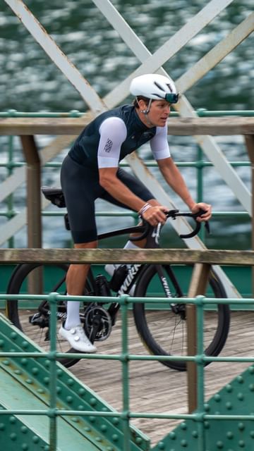 Instagram post by @francattri for Gobik. Caption reads: Have you ever fallen in love of a bridge? I think....