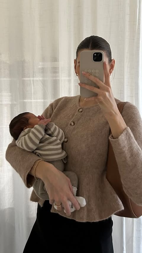 Instagram post by @kimyana.hachmann for Le Tanneur. Caption reads: Matching series? say ouiii 🧸🤎 // ad, brands....