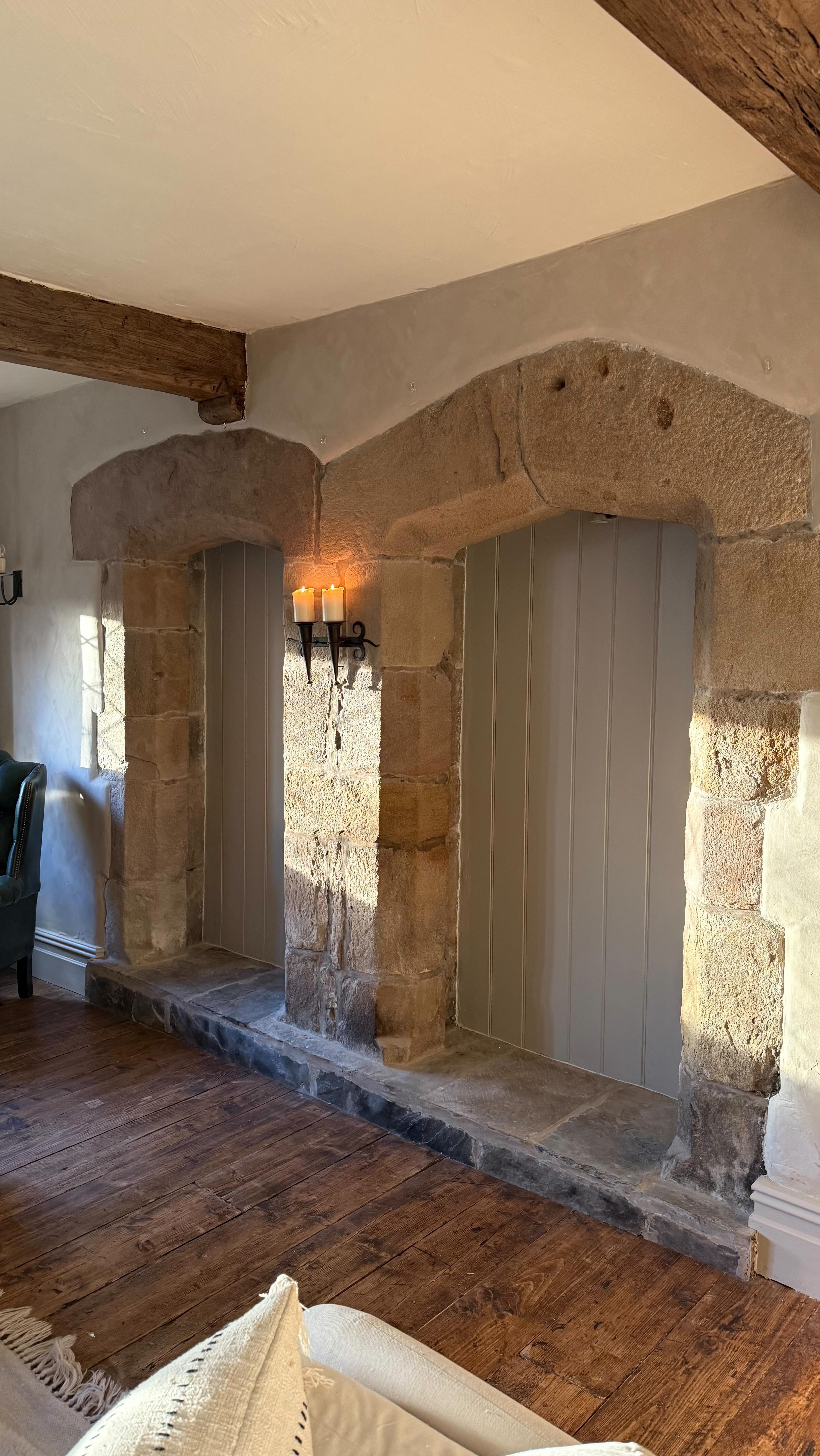 Instagram post by @emmiesfarm for Dremel. Caption reads: Let’s fix these snags!👷🏼‍♀️ad

Story time- the....