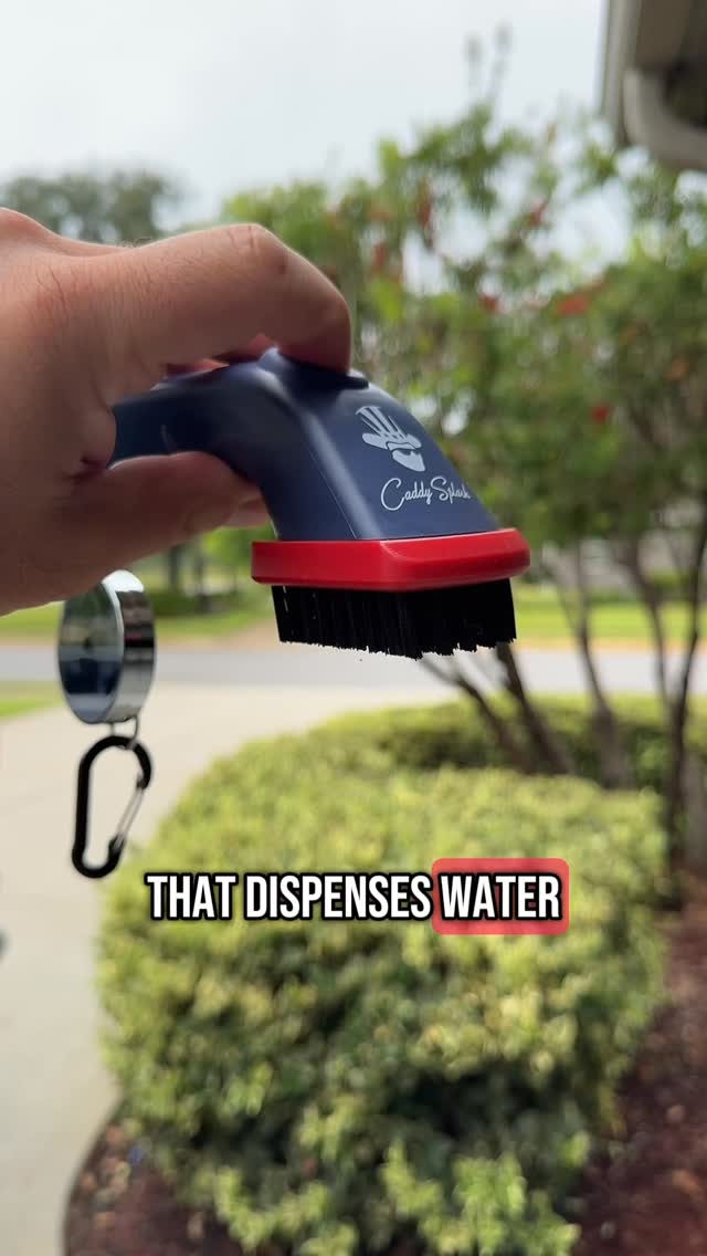 Instagram post by @handycapped_golf for Caddy Splash. Caption reads: Reppin’ the Red, White & Blue with the....