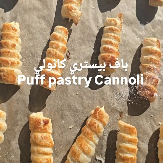 Instagram post by @zaki.tchen for Smakbox. Caption reads: Puff pastry cannoli كانولي الباف بيستري

شوفوا كيف....