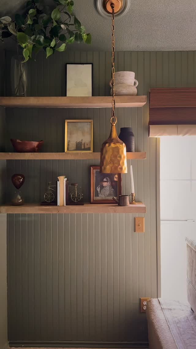 Instagram post by @lovenida__ for Valspar. Caption reads: [...] hello to Warm Eucalyptus 8004-28F, the....