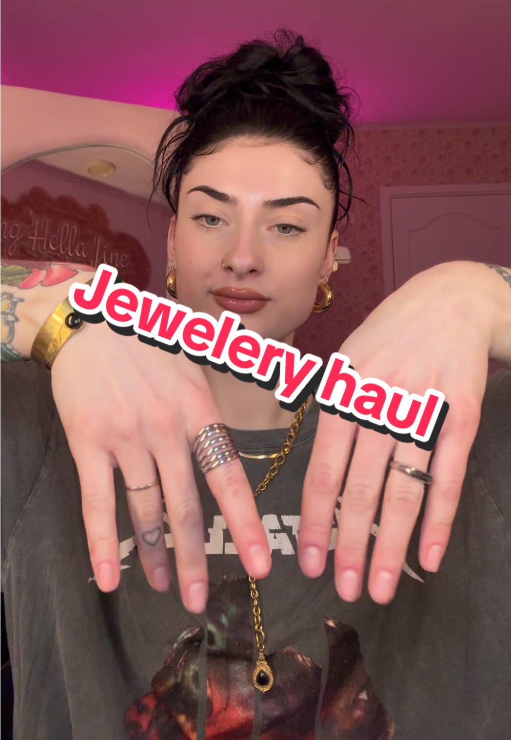 TikTok post by @hellahamblok for Ethnasia Jewelry. Caption reads: Advertentie|gifted @ethnasia jewelry ✨✨✨✨ ....