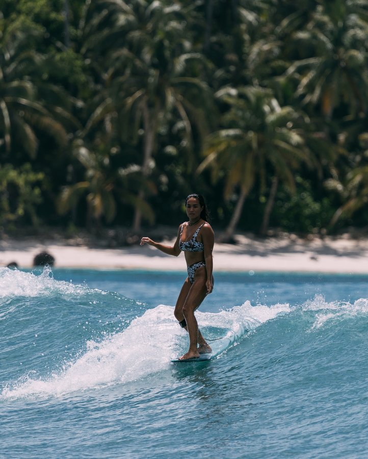 Instagram post by @erynkrouse for JOLYN. Caption reads: say hello to JAVA 🤎🌺 the perfect tropical....