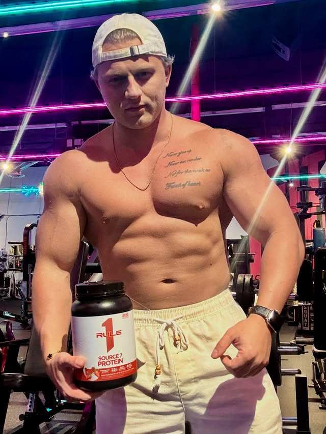 Instagram post by @mitchell_gainzberg for Rule One Proteins. Caption reads: [...] with the cookies & cream....