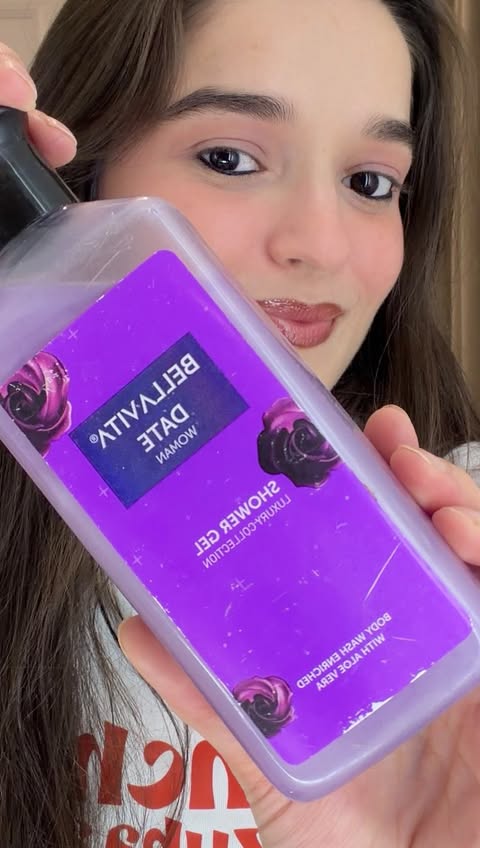 Instagram post by @bellavitaluxuryofficial for BELLAVITA. Caption reads: [...] dena toh ab crime lagta hai 😭🛍️ BellaVita....