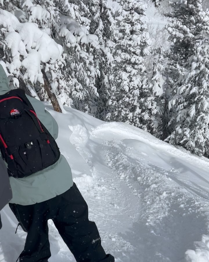 Instagram post by @gsiebs for Nitro Snowboards. Caption reads: Shout out my sponsors 😈.