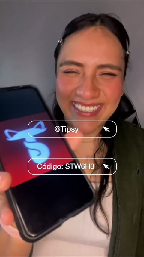 Instagram post by @karla.maddox_vincent for Tipsy Chat. Caption reads: #publi #karlacipriano #alexanderroe #emmabrown.