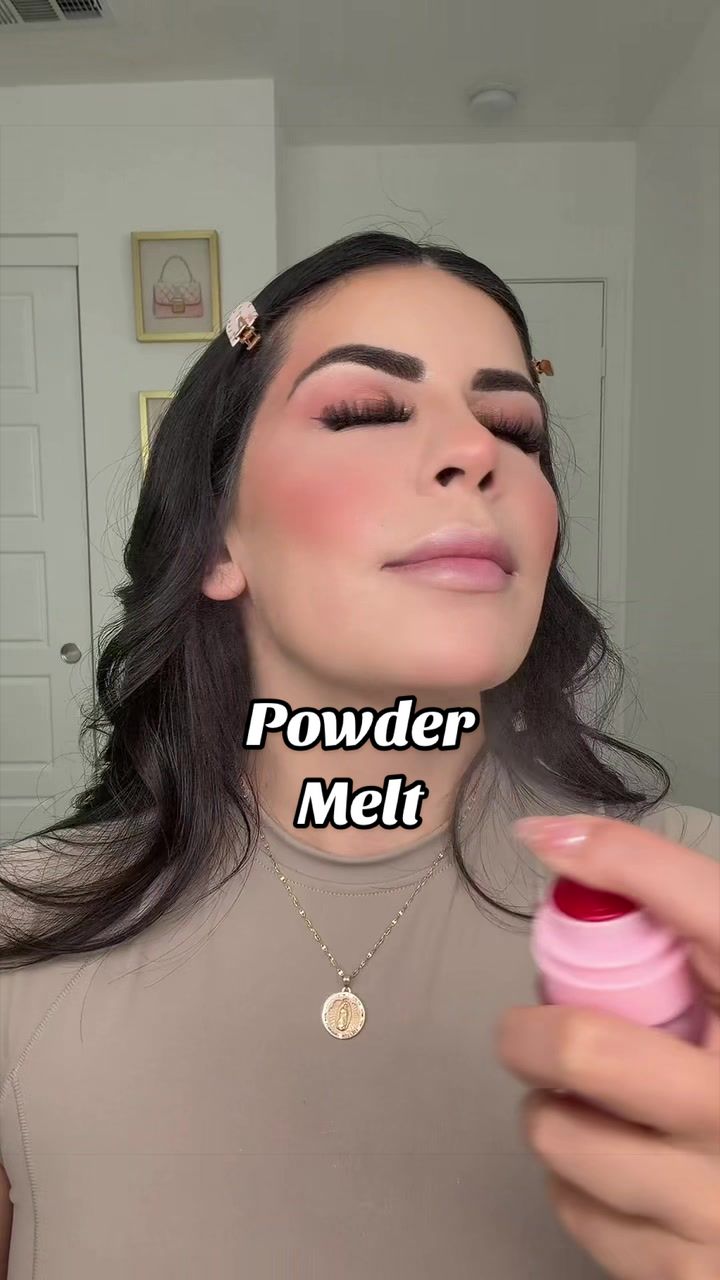 TikTok post by an influencer for ONE SIZE BEAUTY. Caption reads: @ONE SIZE BEAUTY ✨ #onesize #powdermelt [...].