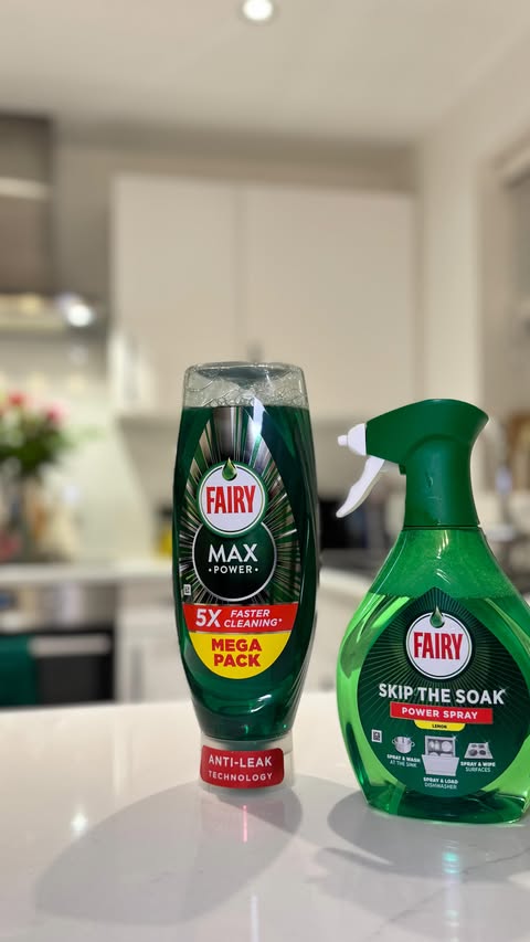 Instagram post by @athomewithalicemay for SuperSavvyMe. Caption reads: My post Sunday roast clean up is a lot less....