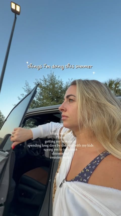 Instagram post by @daylehoffmankerns for WeightWatchers. Caption reads: Things I’m doing this summer with @weightwatchers....