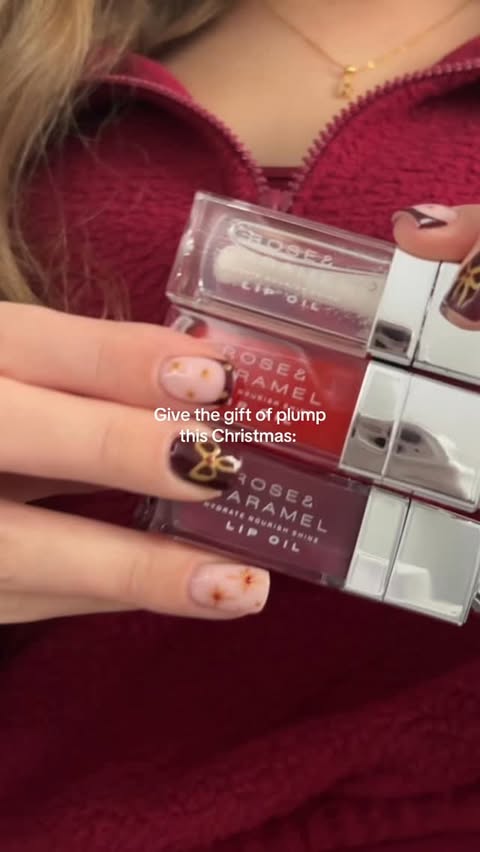 Instagram post by @0urlife0urhome for Rose & Caramel. Caption reads: AD | The perfect little gift to hang on your tree....