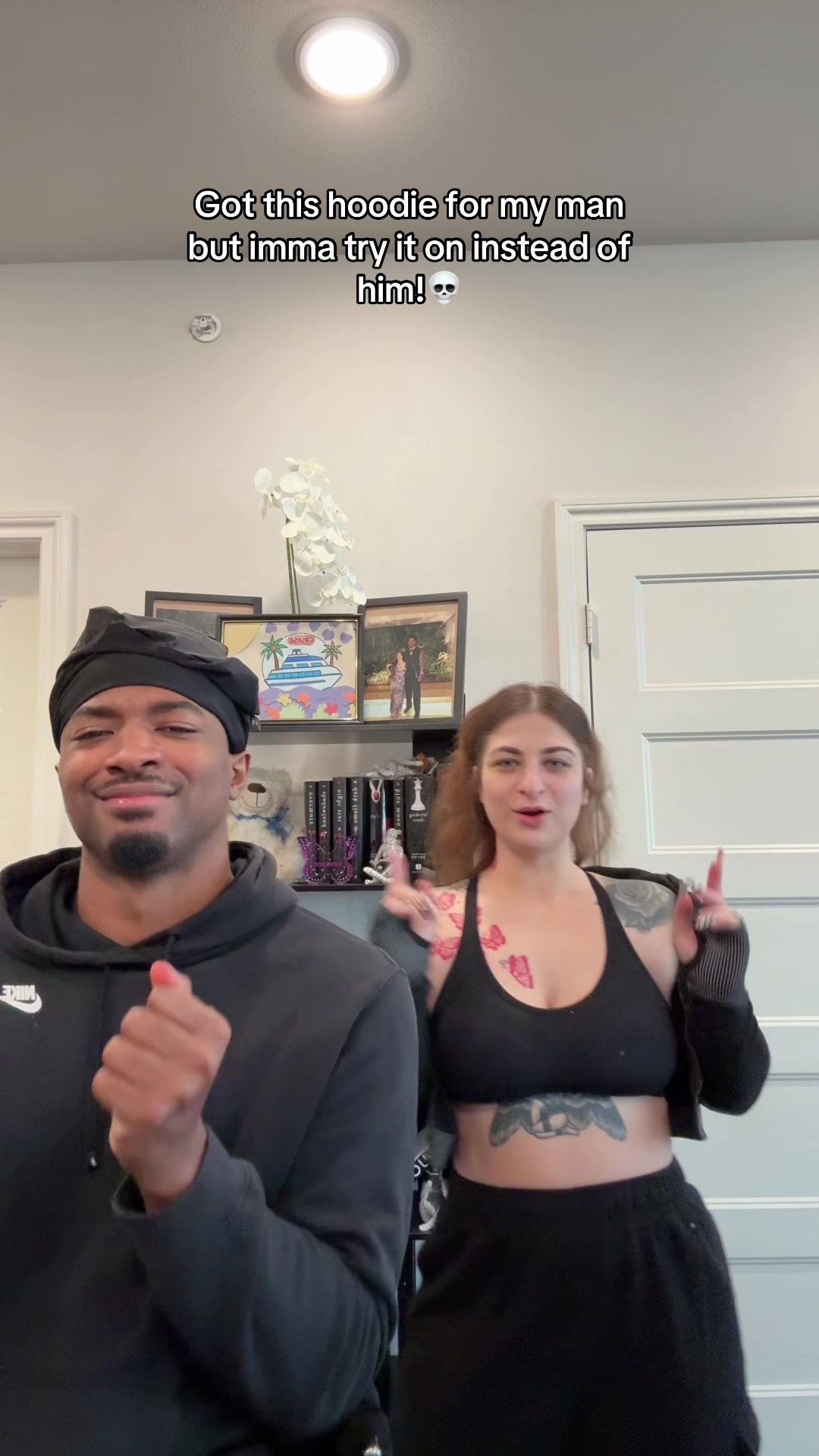 TikTok post by @fonii_hashemi9 for Automet. Caption reads: Hoodie season!!! From @AUTOMET I’m actually going....