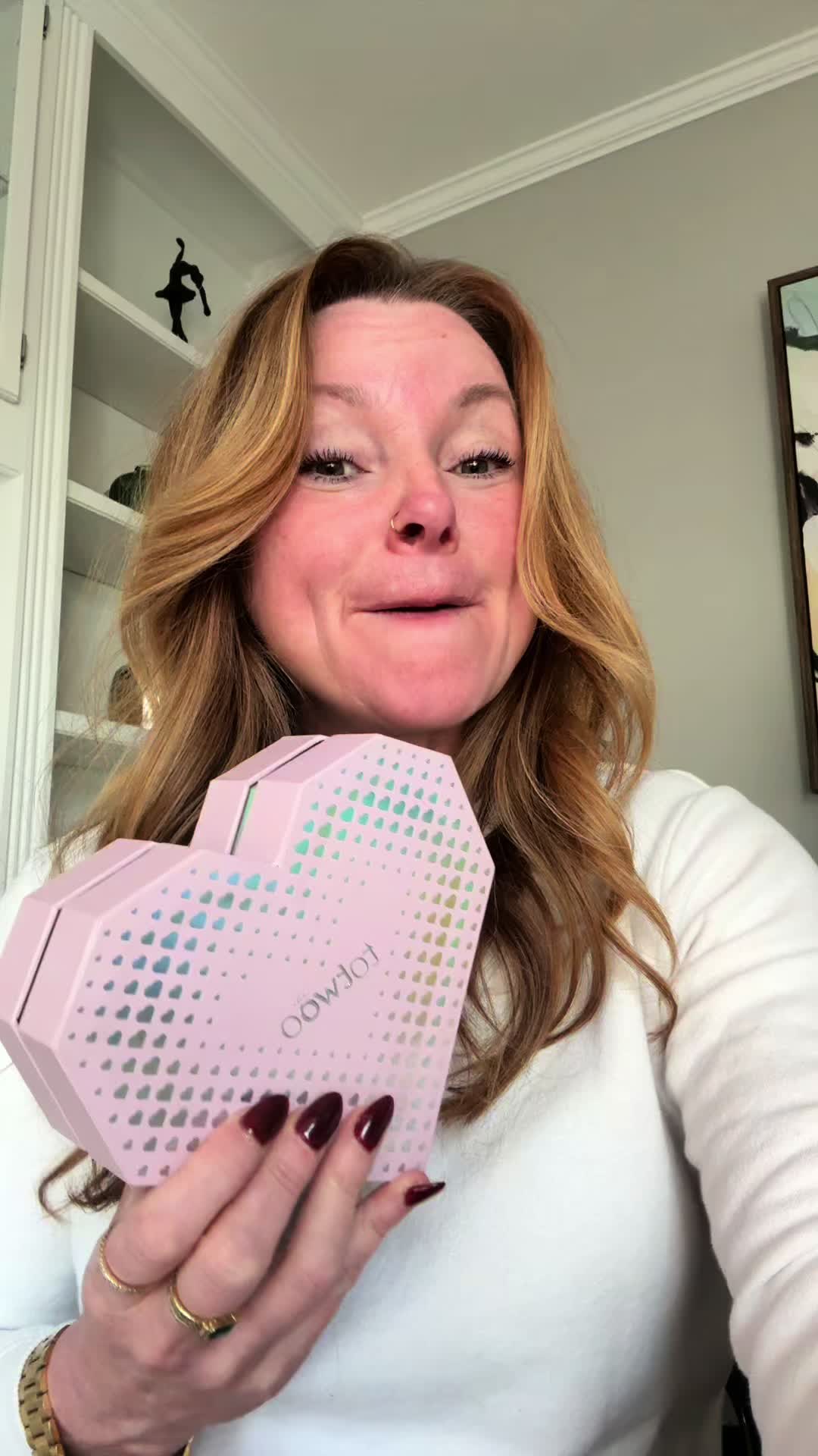 TikTok post by @savagemomlife for Totwoo. Caption reads: [...] to stay in touch in such a cute way! @totwoo....