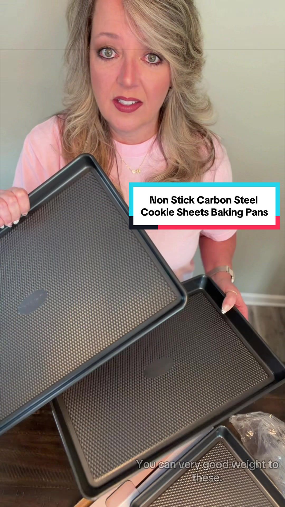 TikTok post by @theresnoplacelikehome772 for Kit Experto. Caption reads: @KITEXPERT Diamond textured, carbon steel baking....