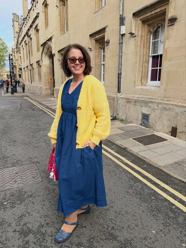 Instagram post by @whoisthatlondonmum for Blue Vanilla. Caption reads: [...] sold out in many sizes) Cardigan:....
