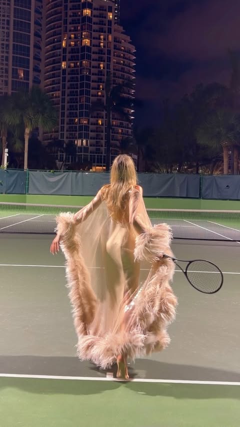 Instagram post by @isidorapjv for NET-A-PORTER. Caption reads: game, set, style @netaporter #NETAPORTER #ad.