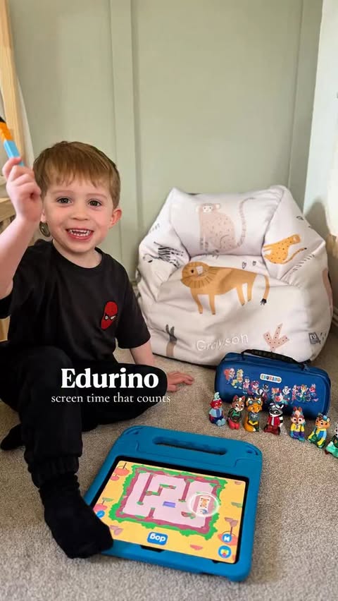 Instagram post by @littlelifeofthethompsons for EDURINO. Caption reads: [...] caused in our house, with the help of....