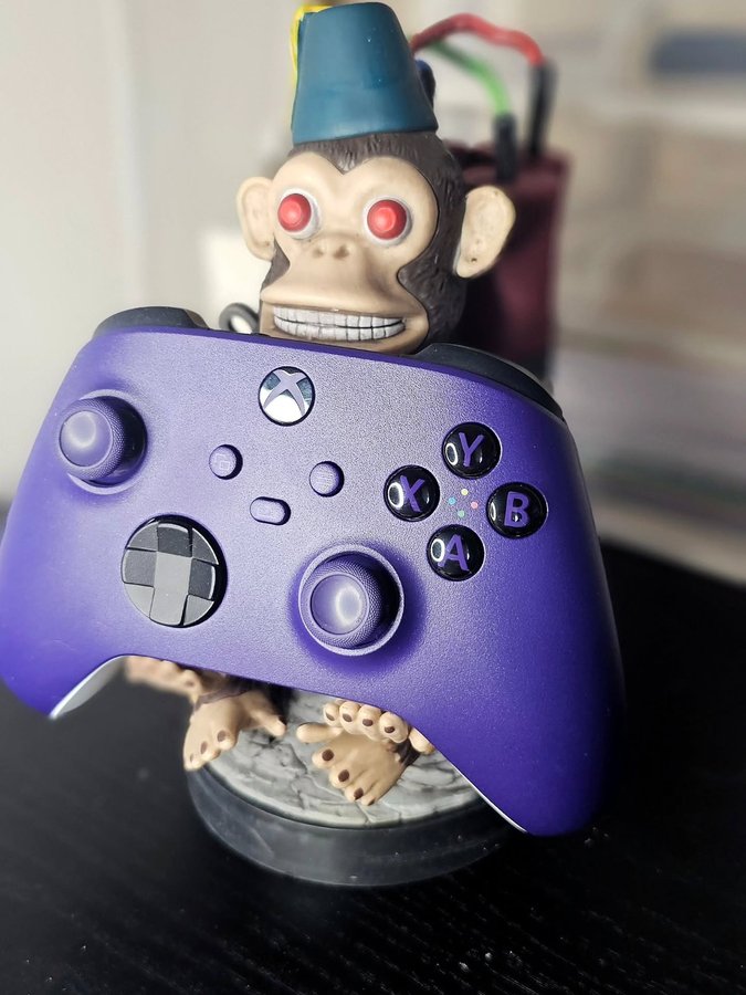 Instagram post by @mamatoayla for EXG Pro. Caption reads: The best addition to any gamers set up🎮

I mean....