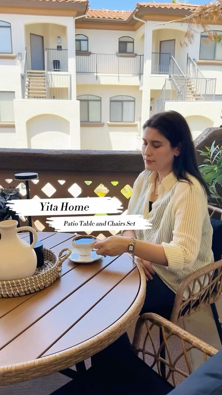 Instagram post by @sedafidanciozturk for YITAHOME. Caption reads: This has officially become my favorite corner…....