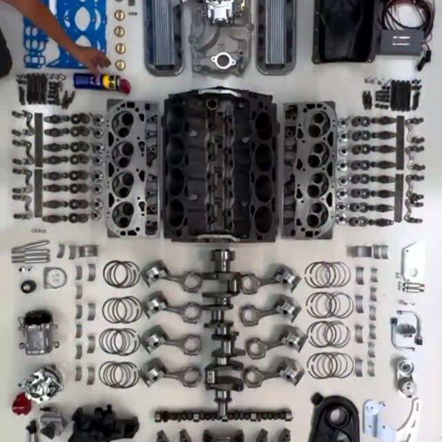 Instagram post by @_nandosa for WD-40. Caption reads: Chevrolet Big Block 454 Mark VI preparado e....