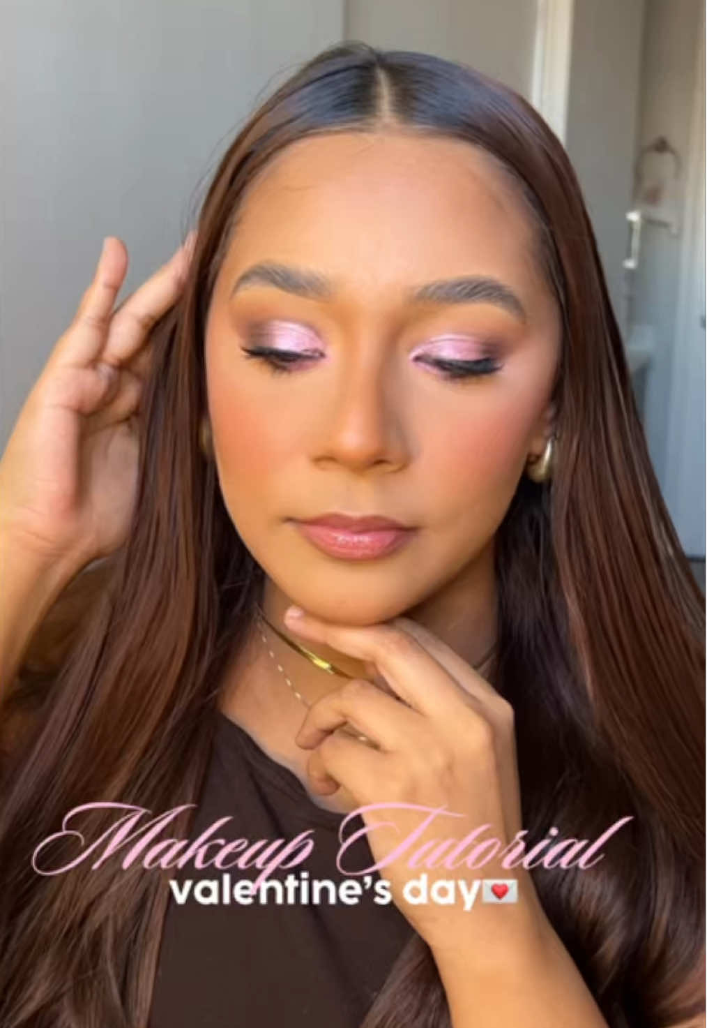 TikTok post by @jenniferpereez for ANECOES. Caption reads: [...] utilizados: @Lamel Cosmetics @ANECOES....