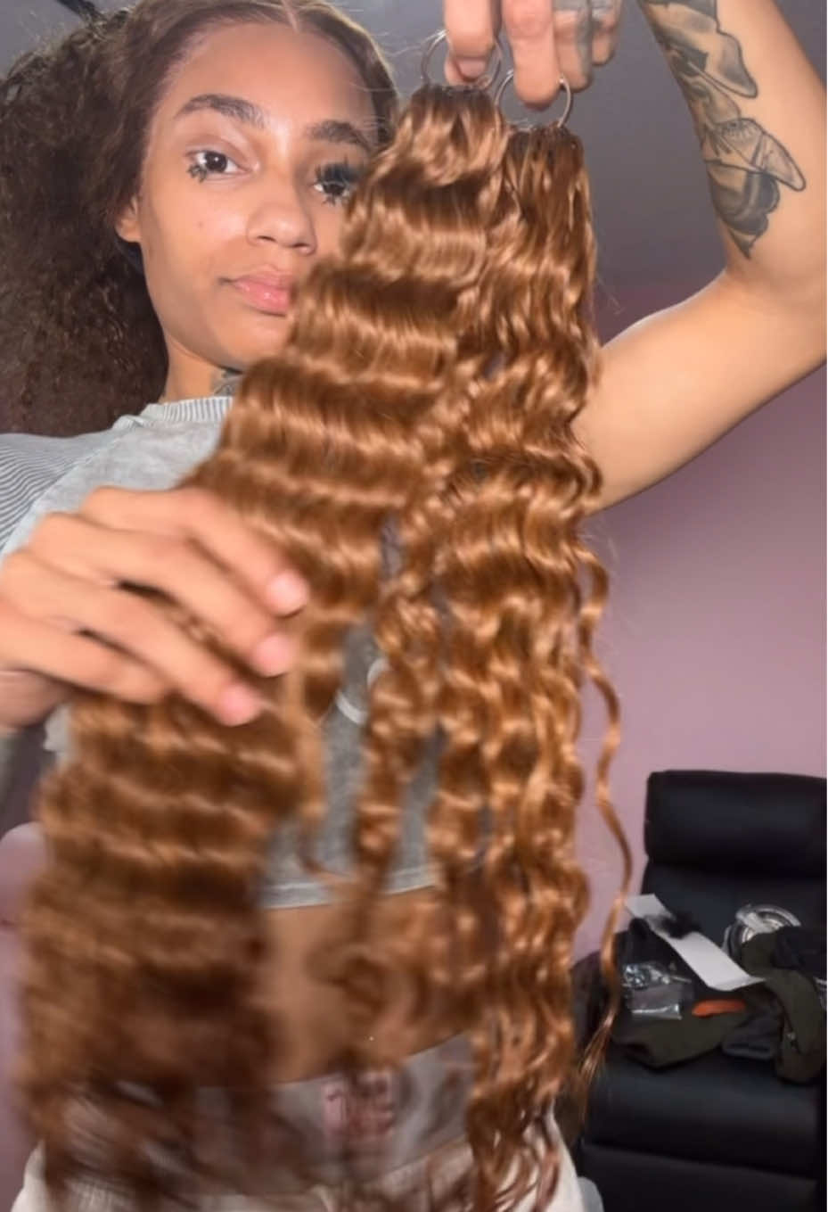 TikTok post by @whtshappenteetee for Style Icon Hair. Caption reads: [...] to the ends😘🔥 must go get from @Style Icon....
