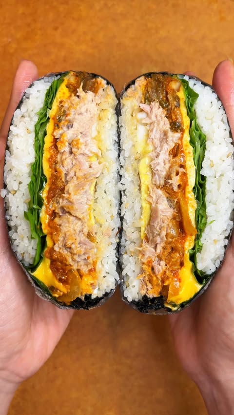 Instagram post by @hubbybap for The Feedfeed. Caption reads: (ad) Comment ‘RECIPE’ to have this Crispy Kimchi....