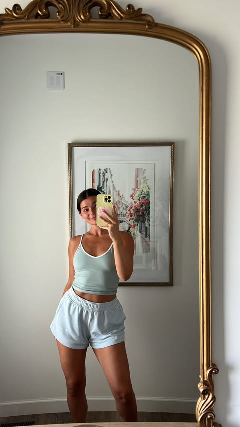 Instagram post by @maceyboyd_ for Oikos Cooperação e Desenvolvimento. Caption reads: #ad Ya’ll know I am LOCKED into my postpartum....