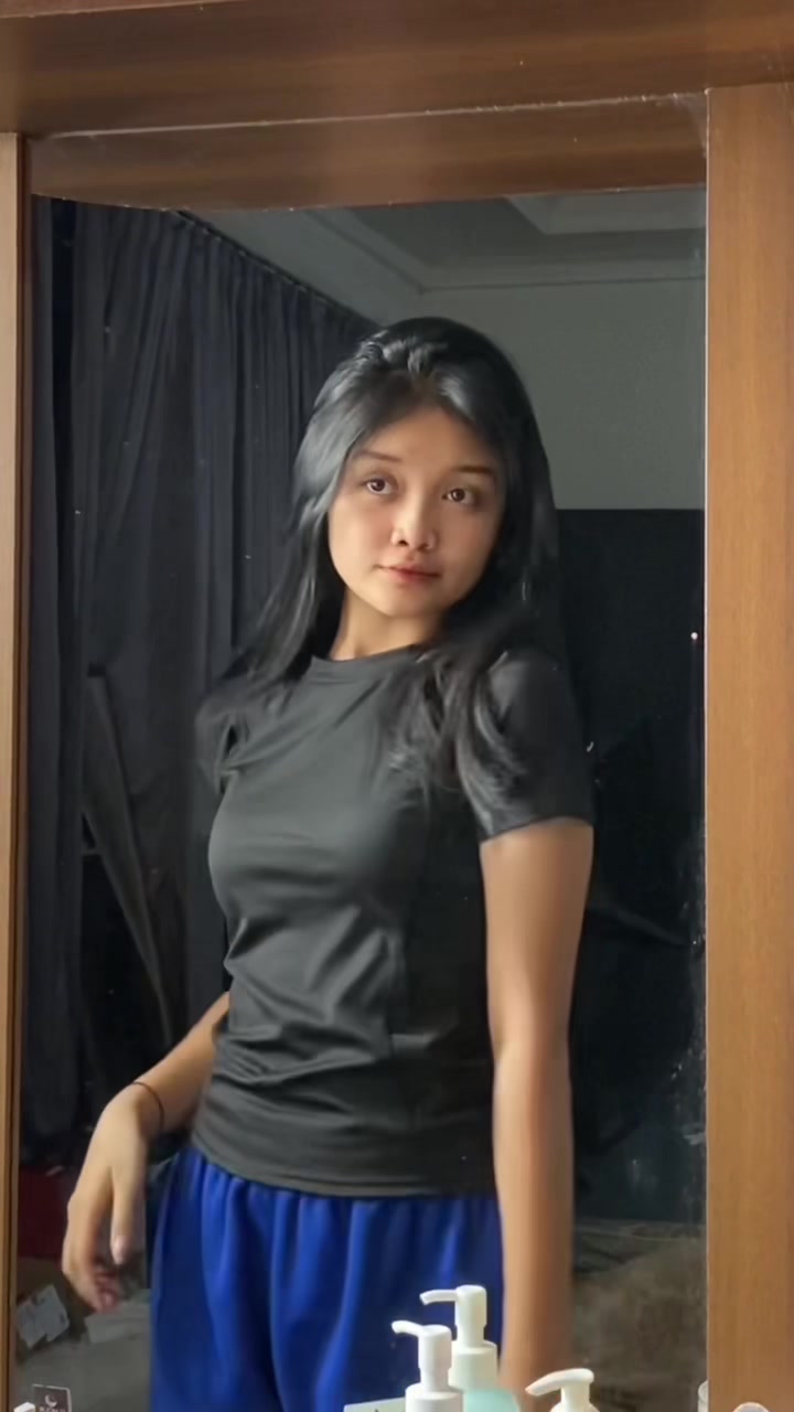 TikTok post by @dkaem_ for Clean & Clear. Caption reads: Gara gara ini, suka senyam senyum di puji cantik....