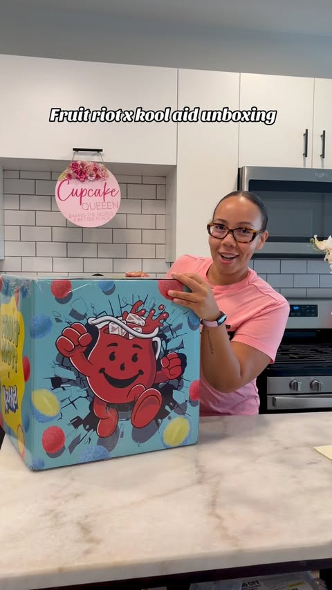 Instagram post by @cupcake.queeen for Fruit Riot. Caption reads: [...] PR package ever! Thank youuu besties!....