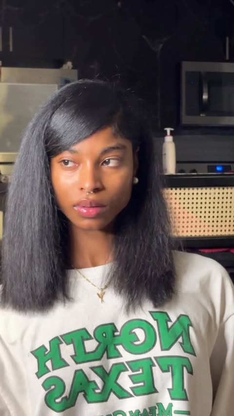 Instagram post by @curlllyy_head for Cécred. Caption reads: The last time I straighten my hair was 2 years ago....