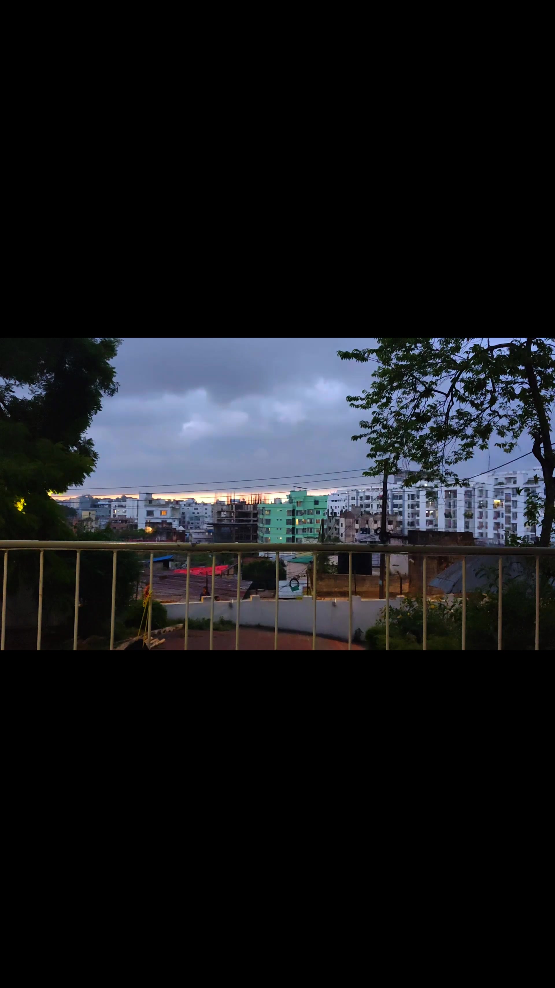 TikTok post by @ivar.khan for For You House. Caption reads: [...] #viral_video #foryou #tiktok @For You House....