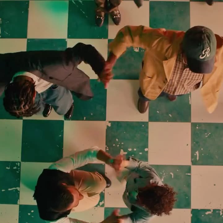 Instagram post by @ahmed.abdoulwahed for Atyab Al Marshoud. Caption reads: [...] و عيادي وغناء
‎#عيد_وعيادي

Client....