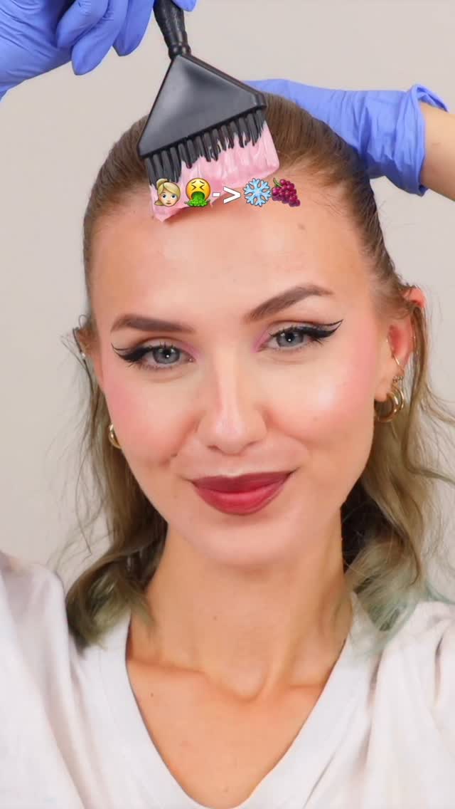 Instagram post by @stellacini for Schwarzkopf Professional. Caption reads: Don’t call me, I’m busy ✨elevating ✨
*New*....