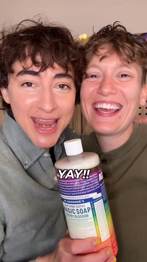 Instagram post by @adesso.laurenzo for Dr. Bronner's. Caption reads: [...] ✨LOVE THEM SO MUCH!!! 🥹💖🏳️‍🌈....