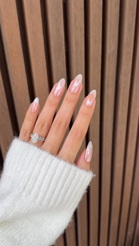 Instagram post by @nailsbyzola for OPI. Caption reads: [...] glaze ✨ tutorial 🤍 Products I used: @opi....